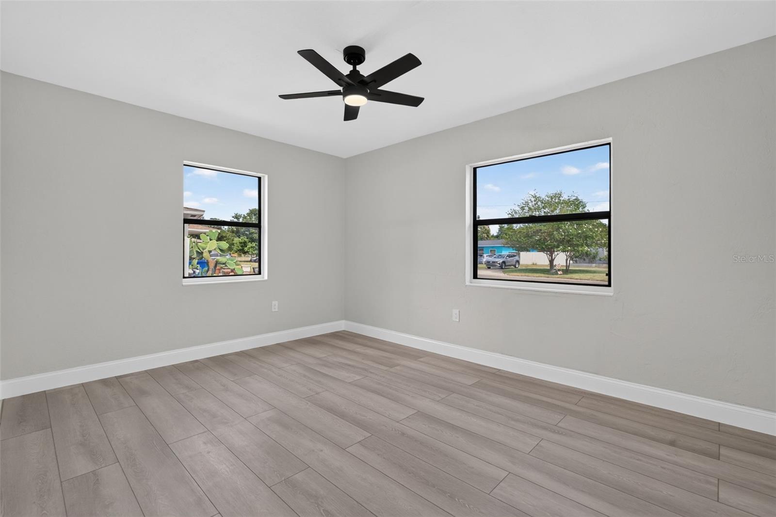 763 65TH AVE S, ST PETERSBURG, FL — photo 13