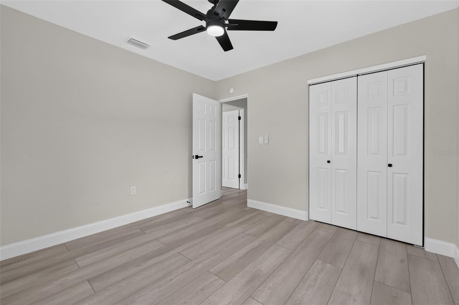 763 65TH AVE S, ST PETERSBURG, FL — photo 16