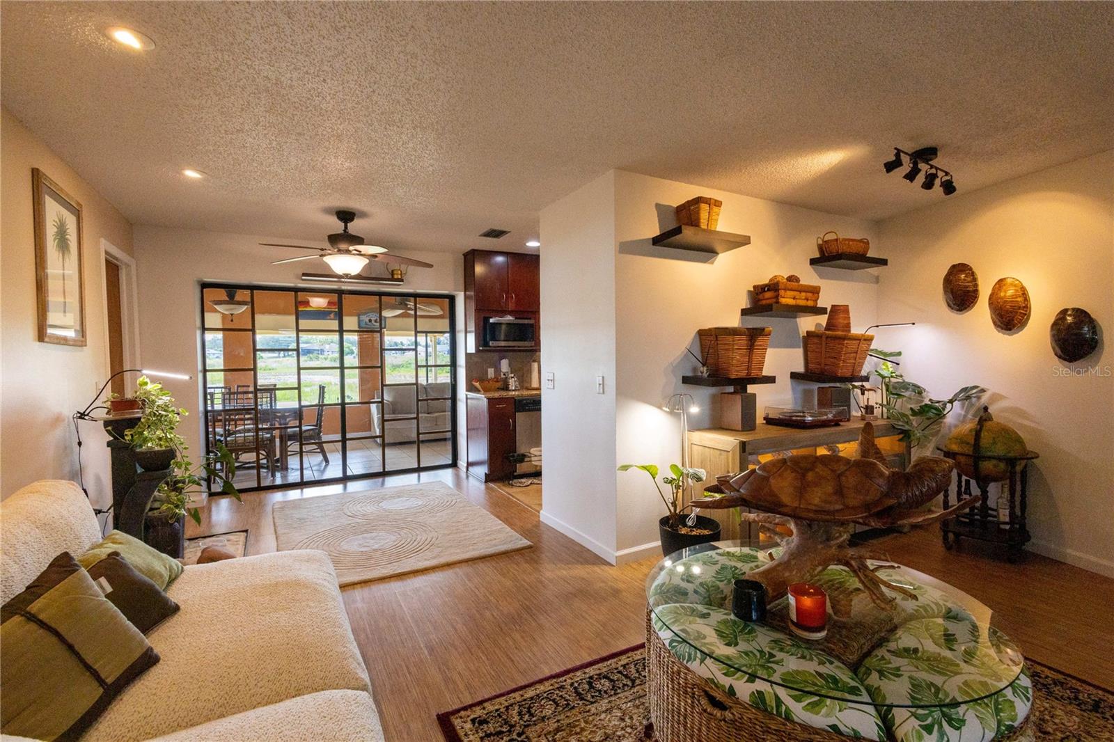 268 EASTPOINT CT, SPRING HILL, FL — photo 11