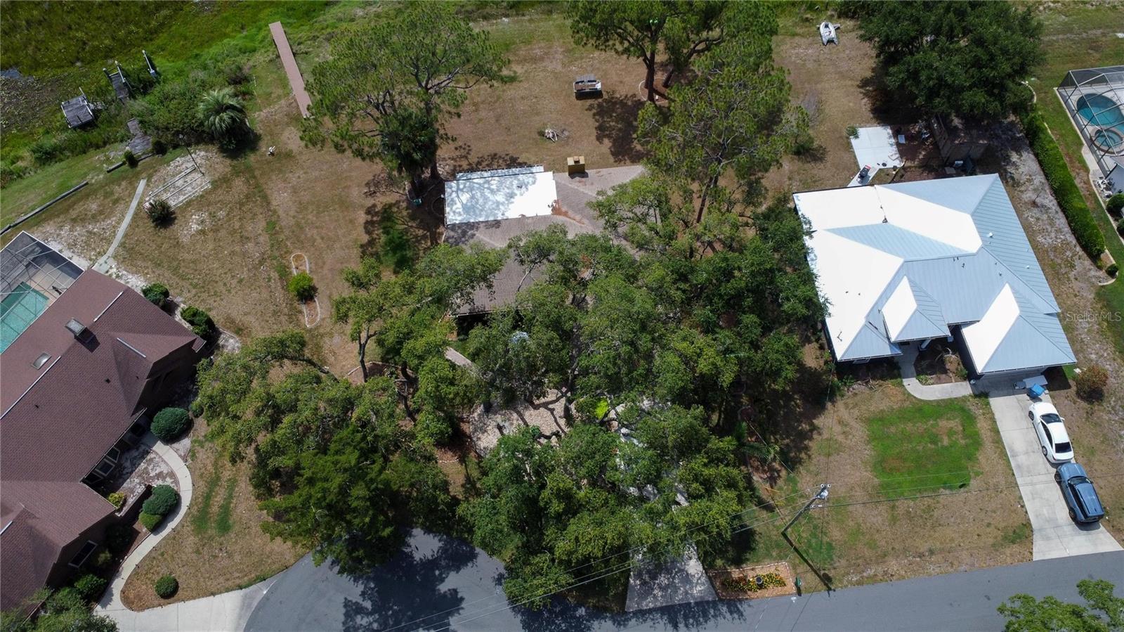268 EASTPOINT CT, SPRING HILL, FL — photo 40
