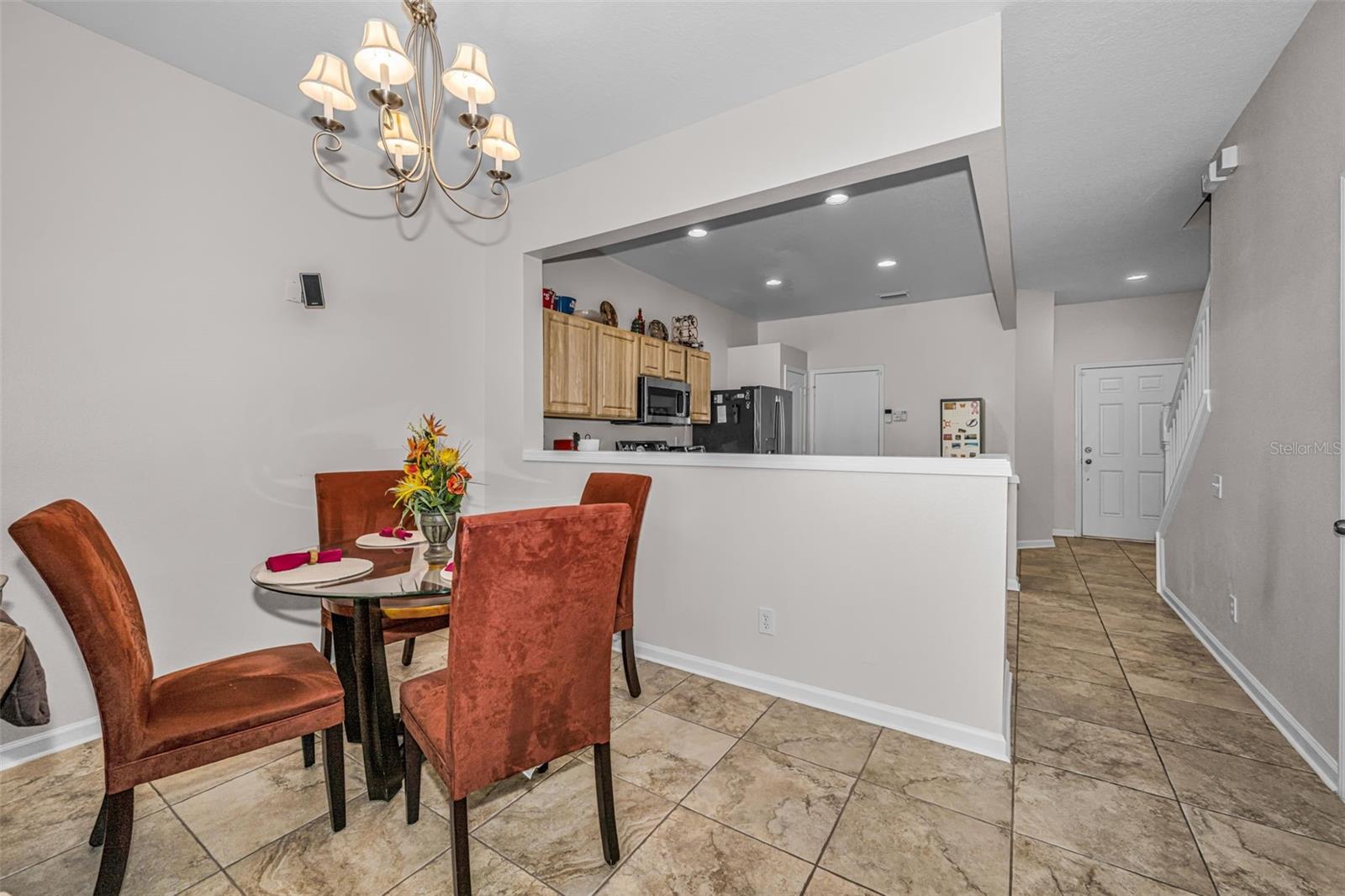 8414 SANDY BEACH ST, TAMPA, FL — photo 5