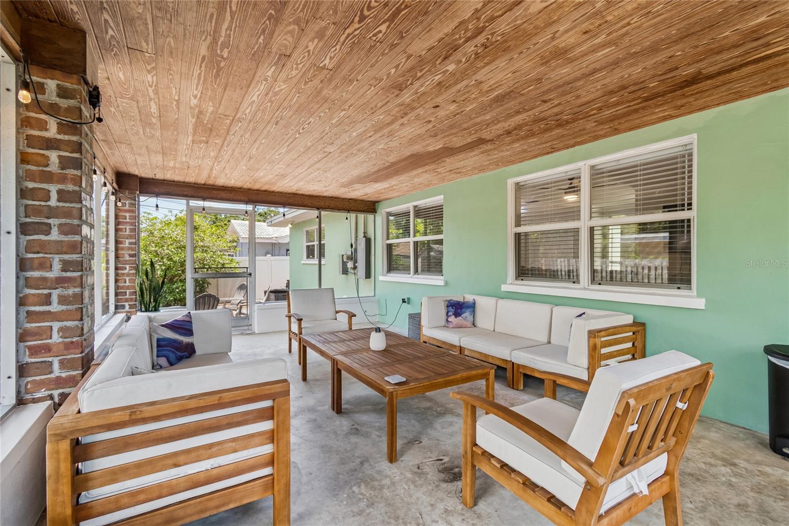 1357 S EVERGREEN AVE, CLEARWATER, FL — photo 53