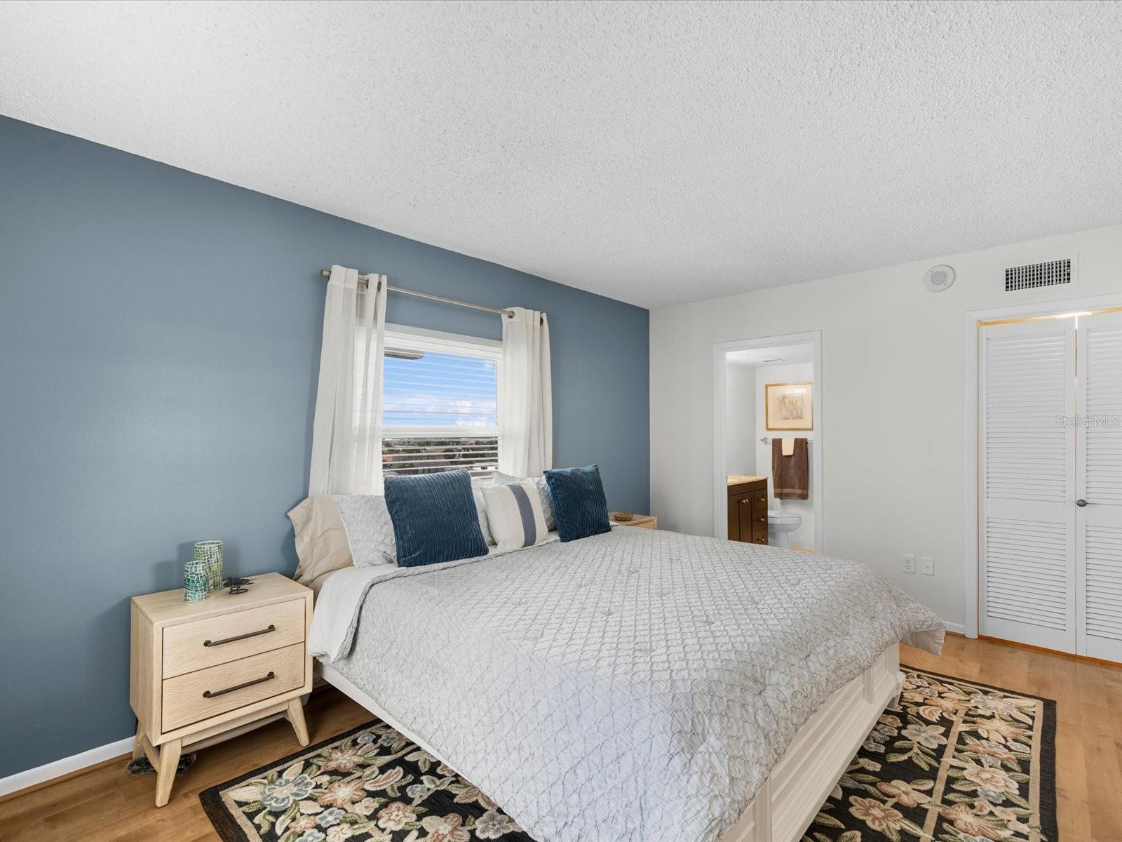 17400 GULF BLVD #J7, ST PETERSBURG, FL — photo 15