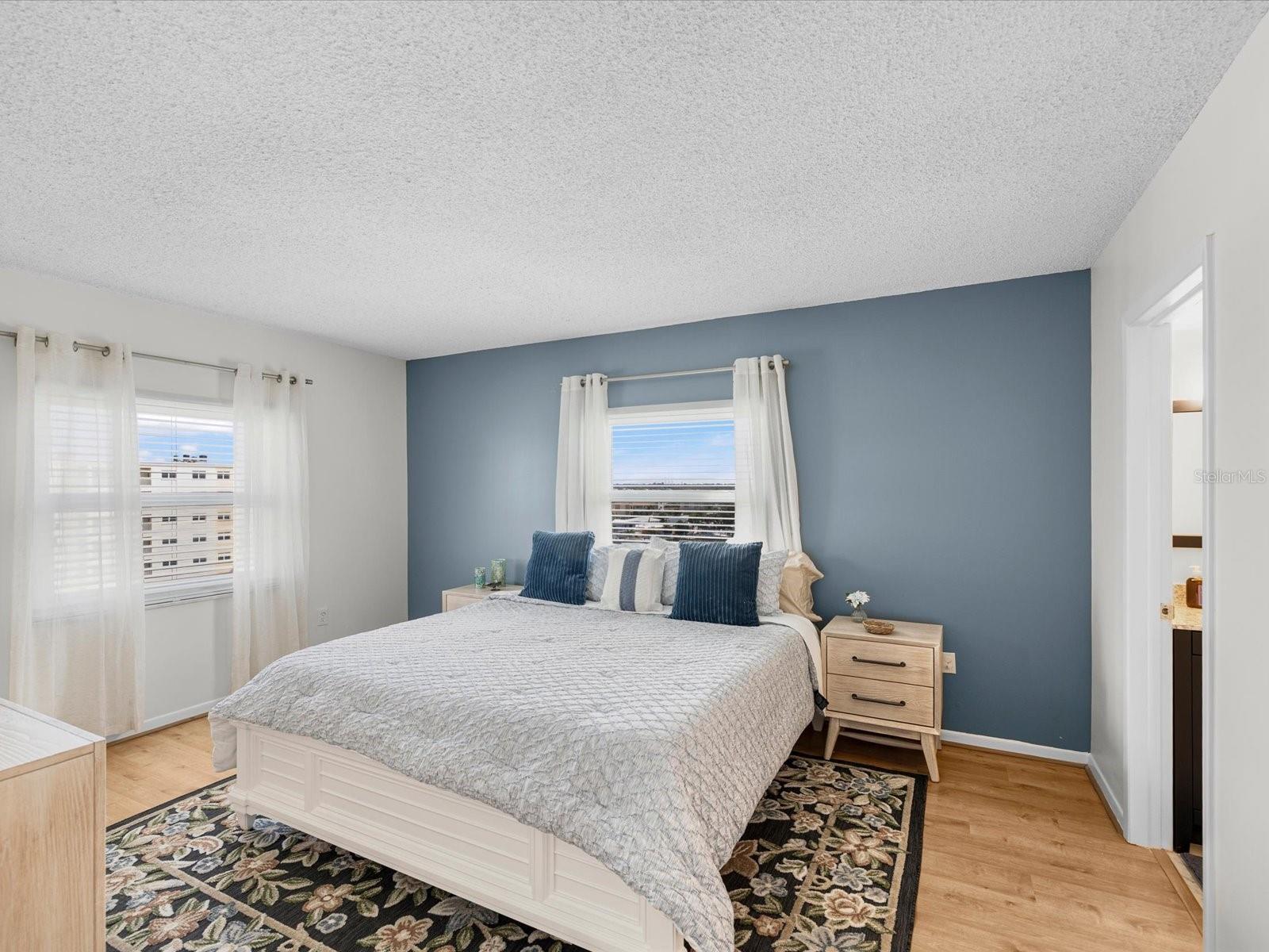 17400 GULF BLVD #J7, ST PETERSBURG, FL — photo 16