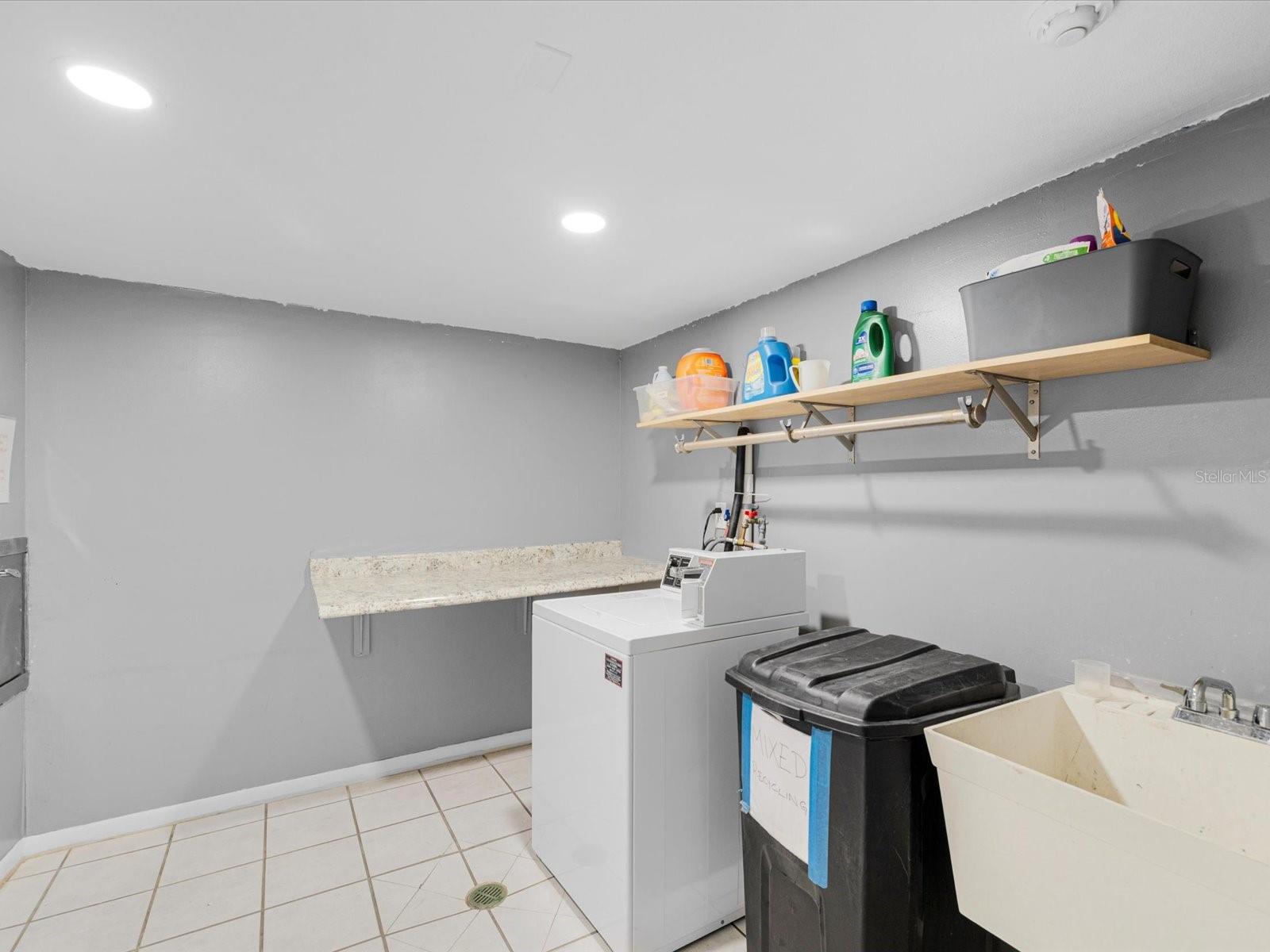 17400 GULF BLVD #J7, ST PETERSBURG, FL — photo 34