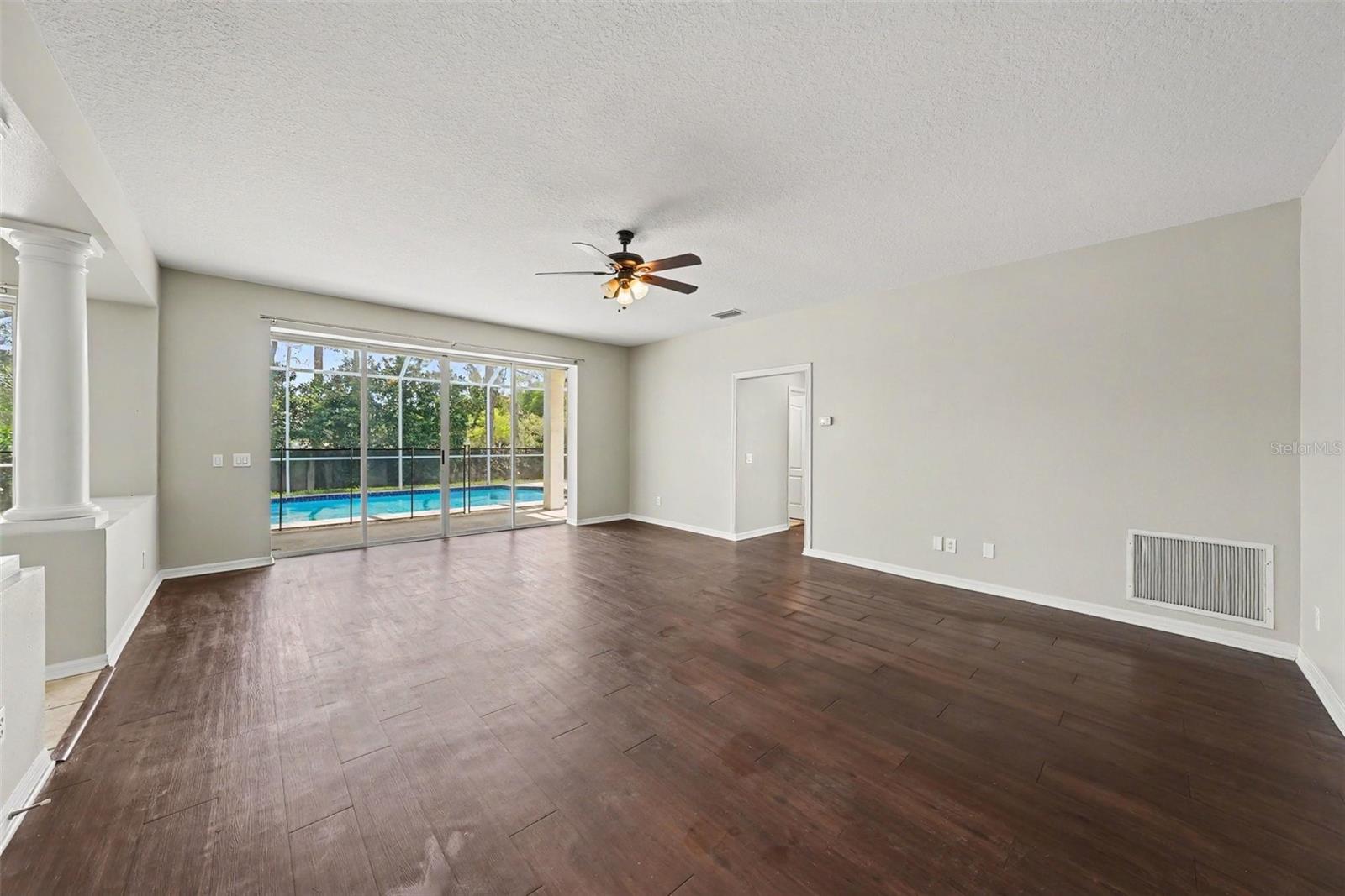 6112 CEZANNE AVE, LUTZ, FL — photo 11