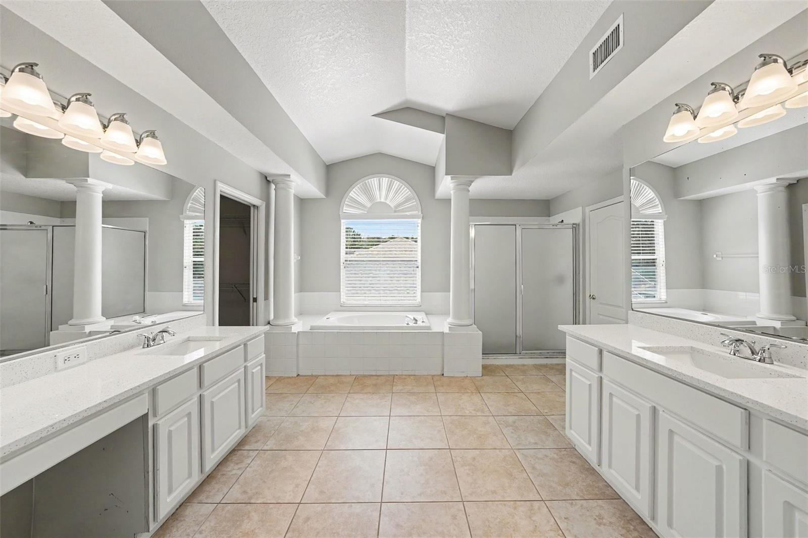 6112 CEZANNE AVE, LUTZ, FL — photo 20