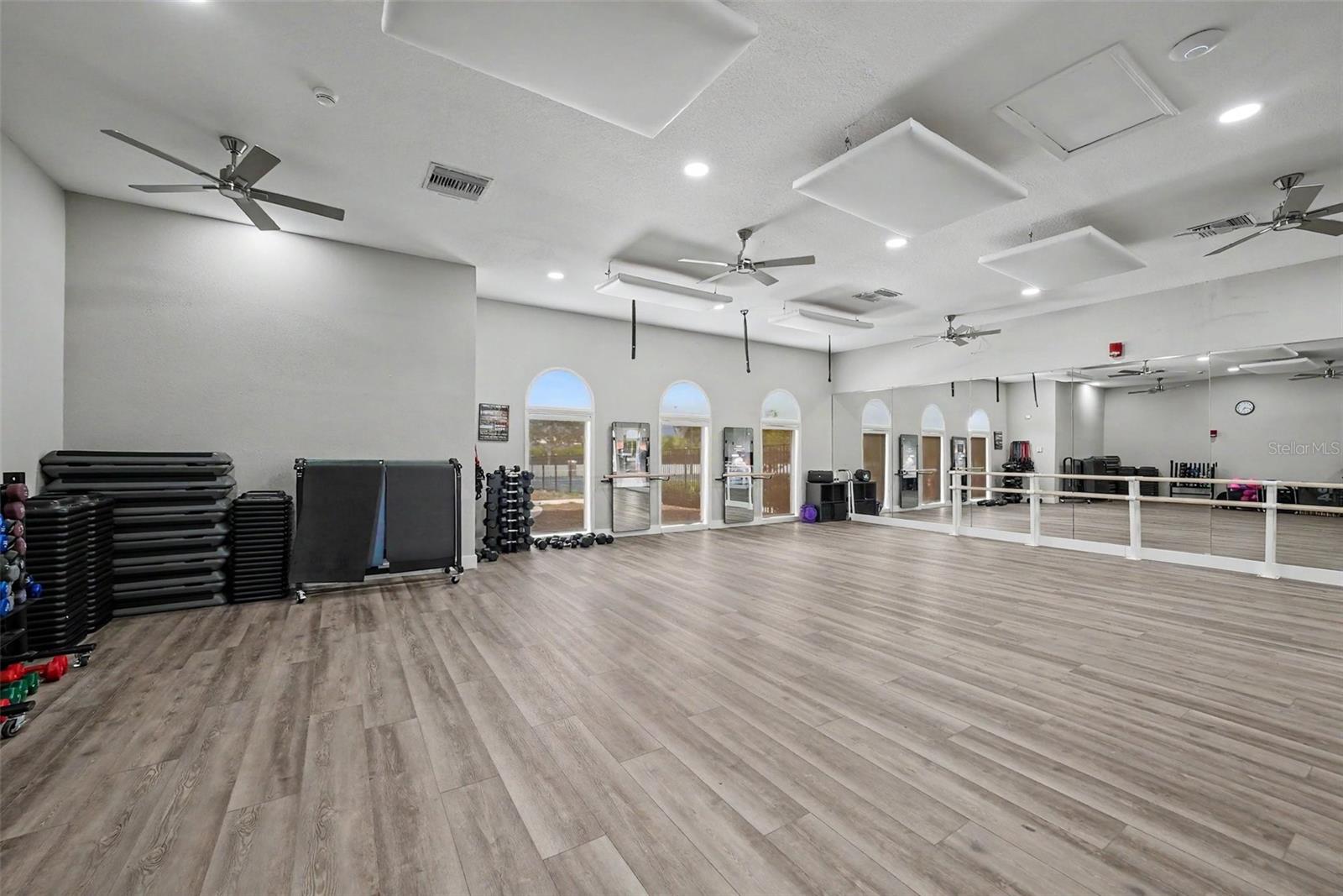 6112 CEZANNE AVE, LUTZ, FL — photo 38