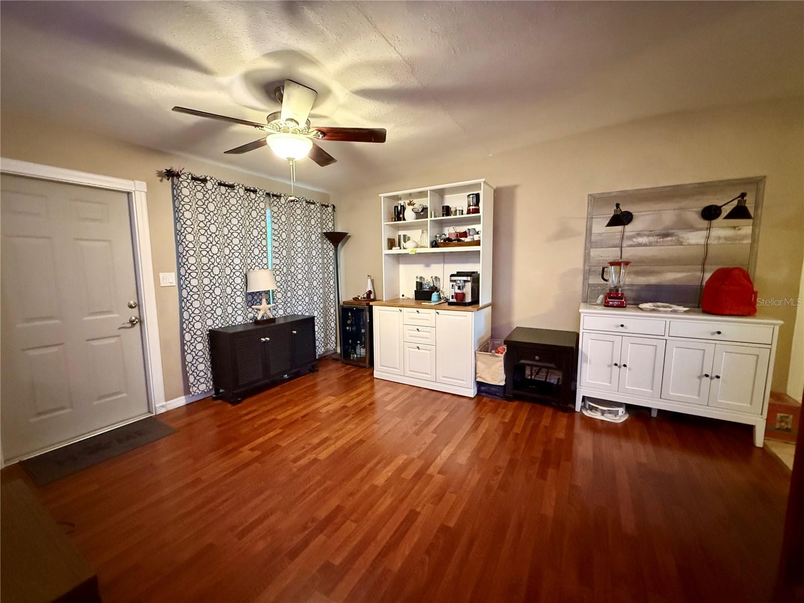 1609 SCOTT ST, CLEARWATER, FL — photo 11