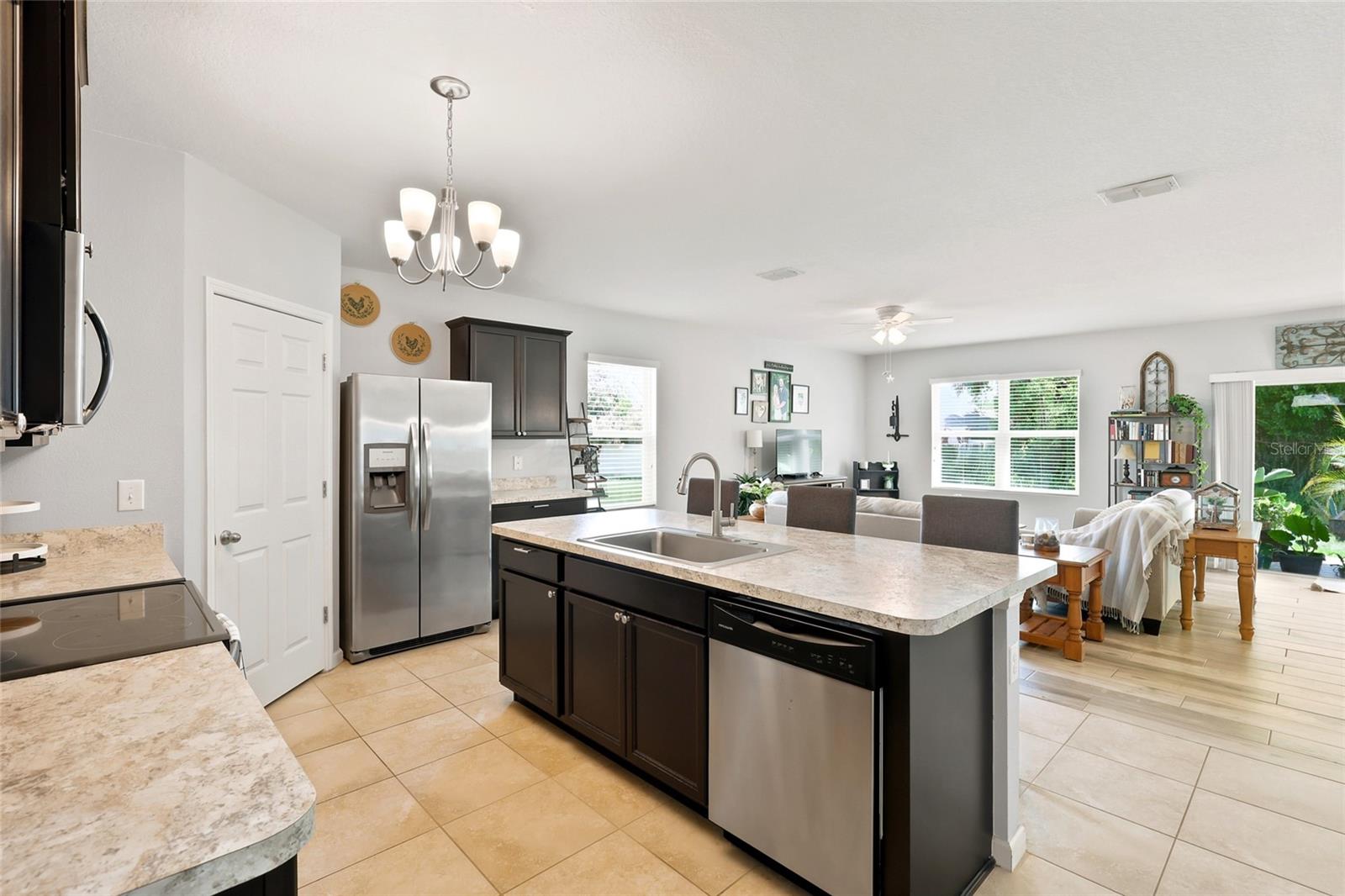 2096 SW LEAFY RD, PORT ST LUCIE, FL — photo 5