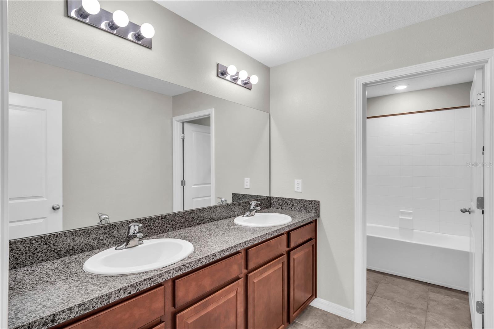 1739 BROAD WINGED HAWK DR, RUSKIN, FL — photo 59