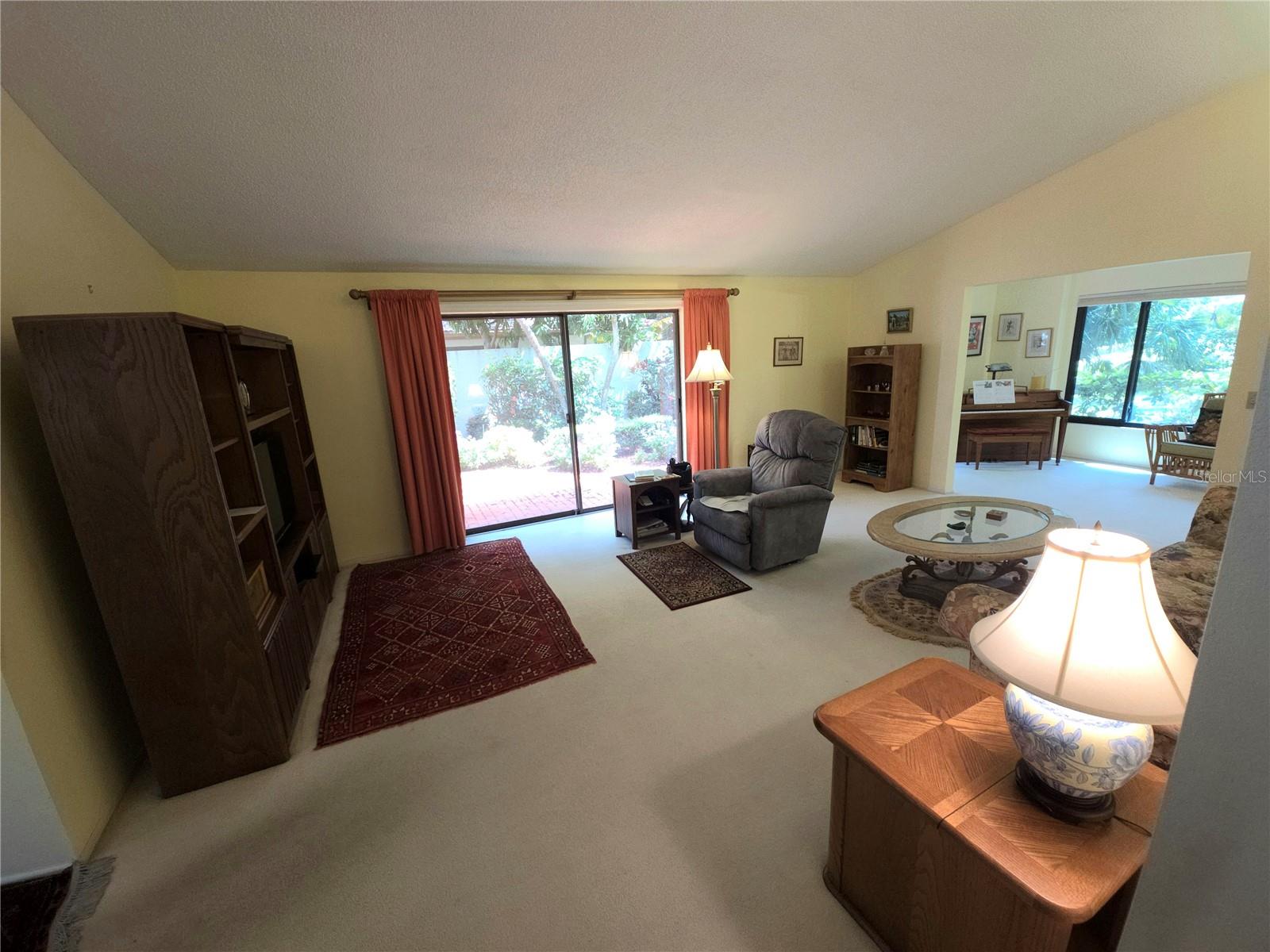 6402 MEADOWLARK LN, BRADENTON, FL — photo 11