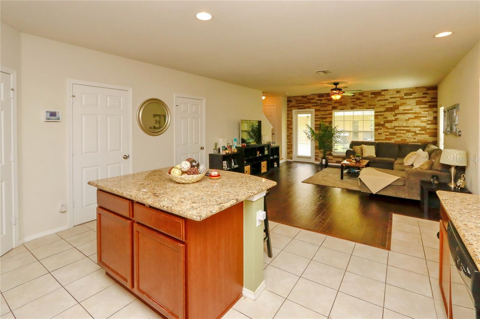 4724 SOMERSET HILL LN, RIVERVIEW, FL — photo 10
