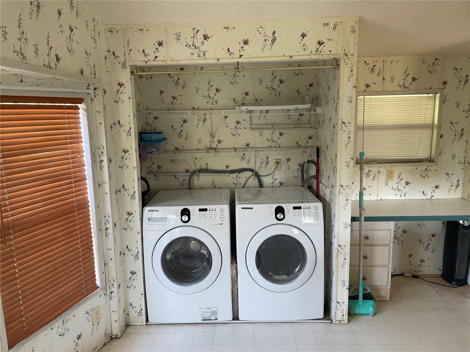 8929 HONEYWELL RD, GIBSONTON, FL — photo 14