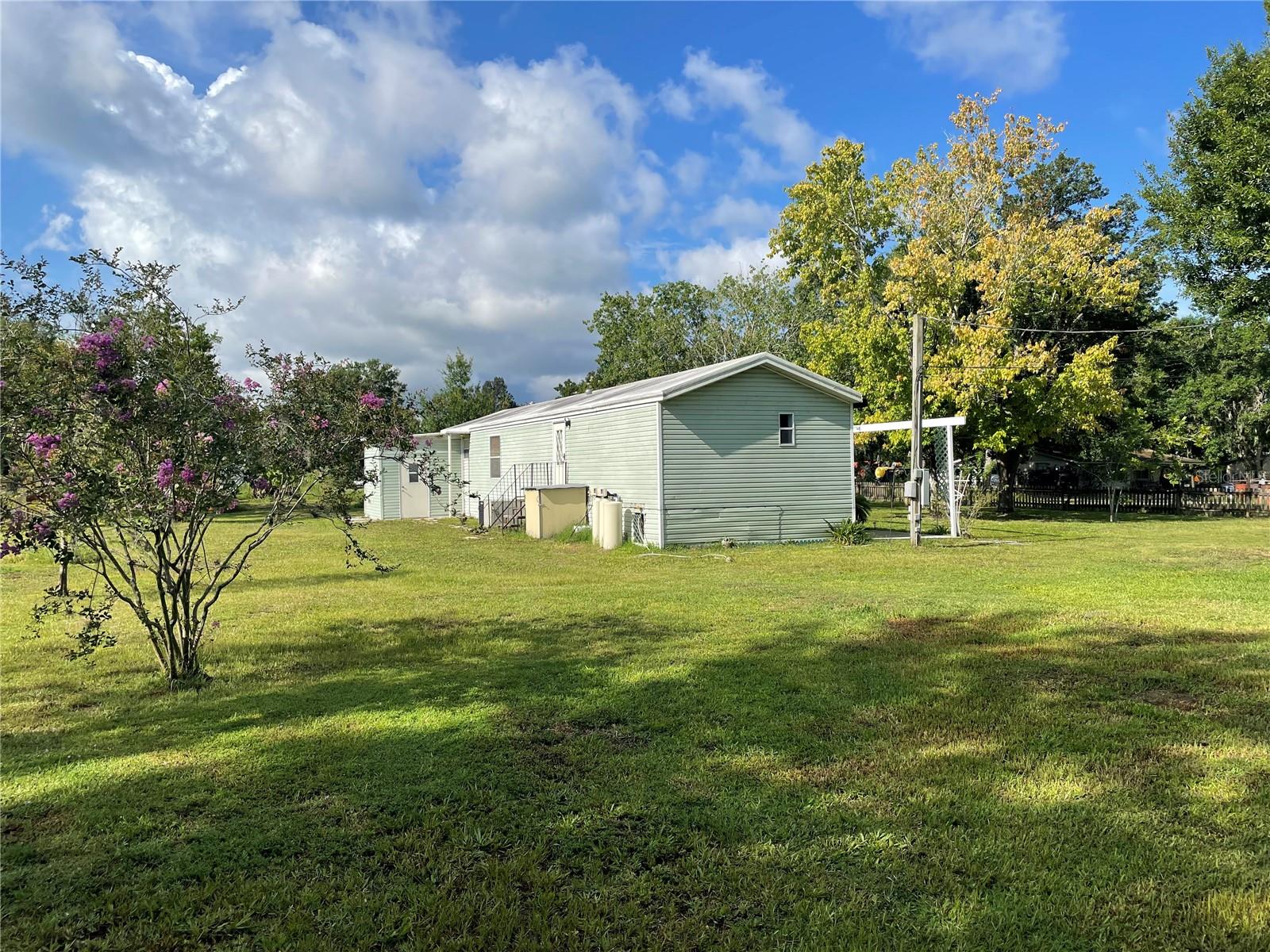 8929 HONEYWELL RD, GIBSONTON, FL — photo 15
