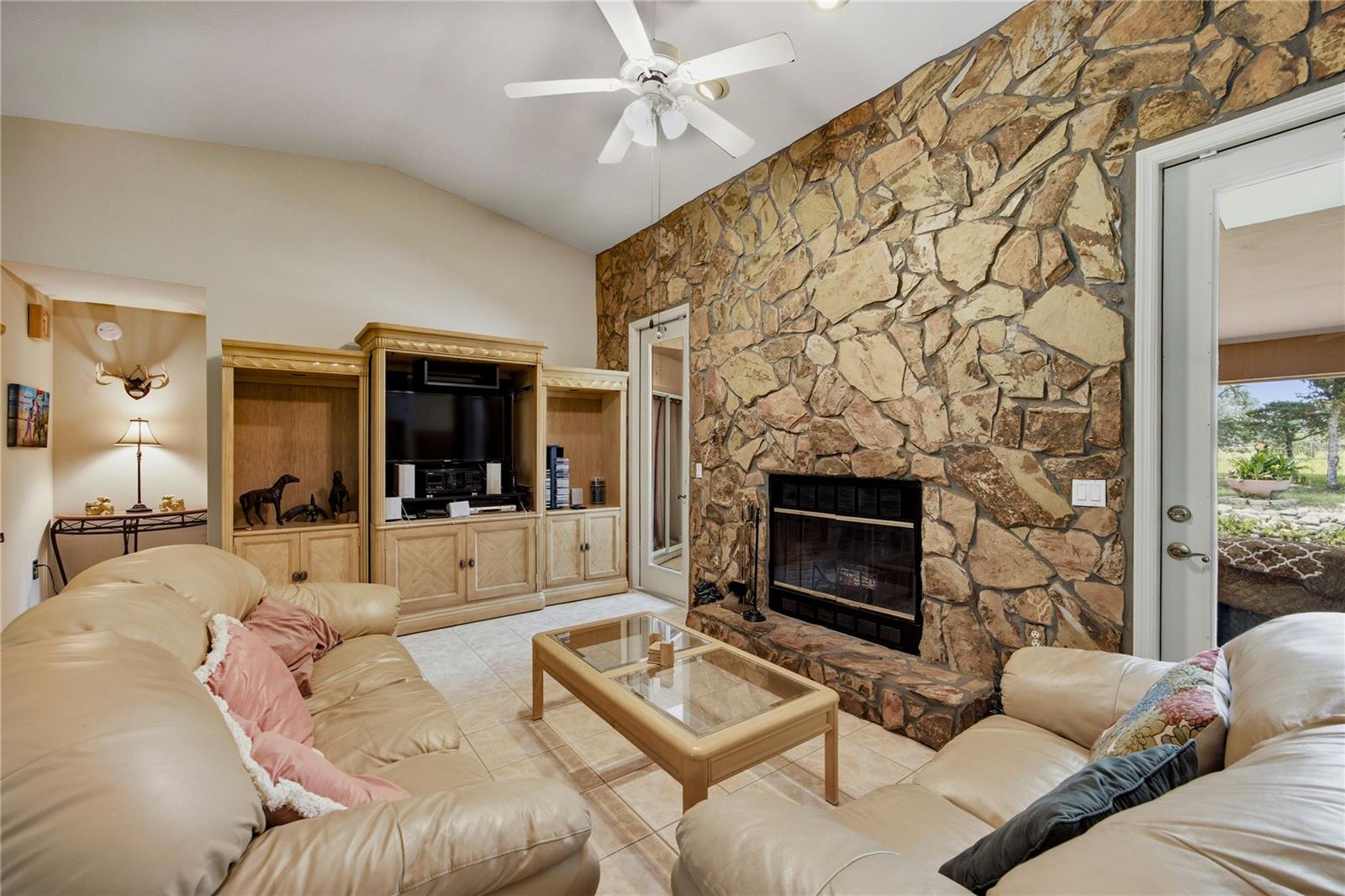 11751 SE 16TH LN, MORRISTON, FL — photo 15
