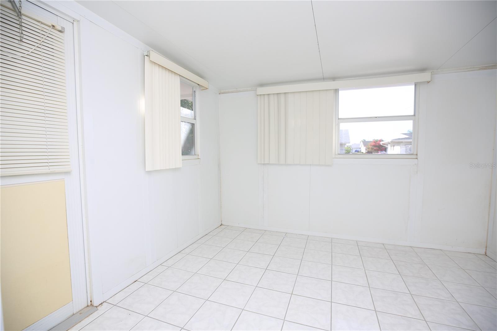 827 LA JOLLA AVE, SUN CITY CENTER, FL — photo 16