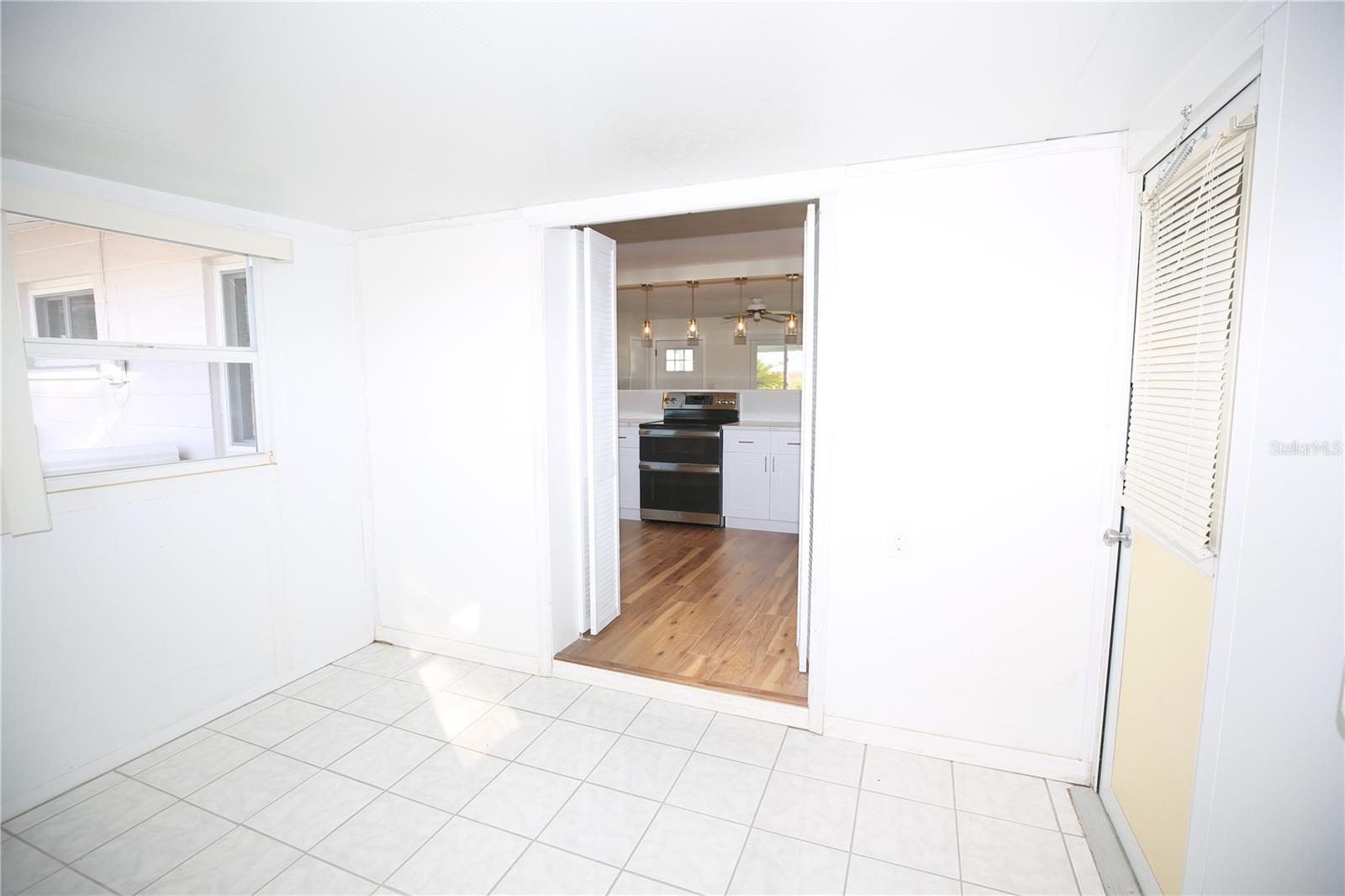 827 LA JOLLA AVE, SUN CITY CENTER, FL — photo 17