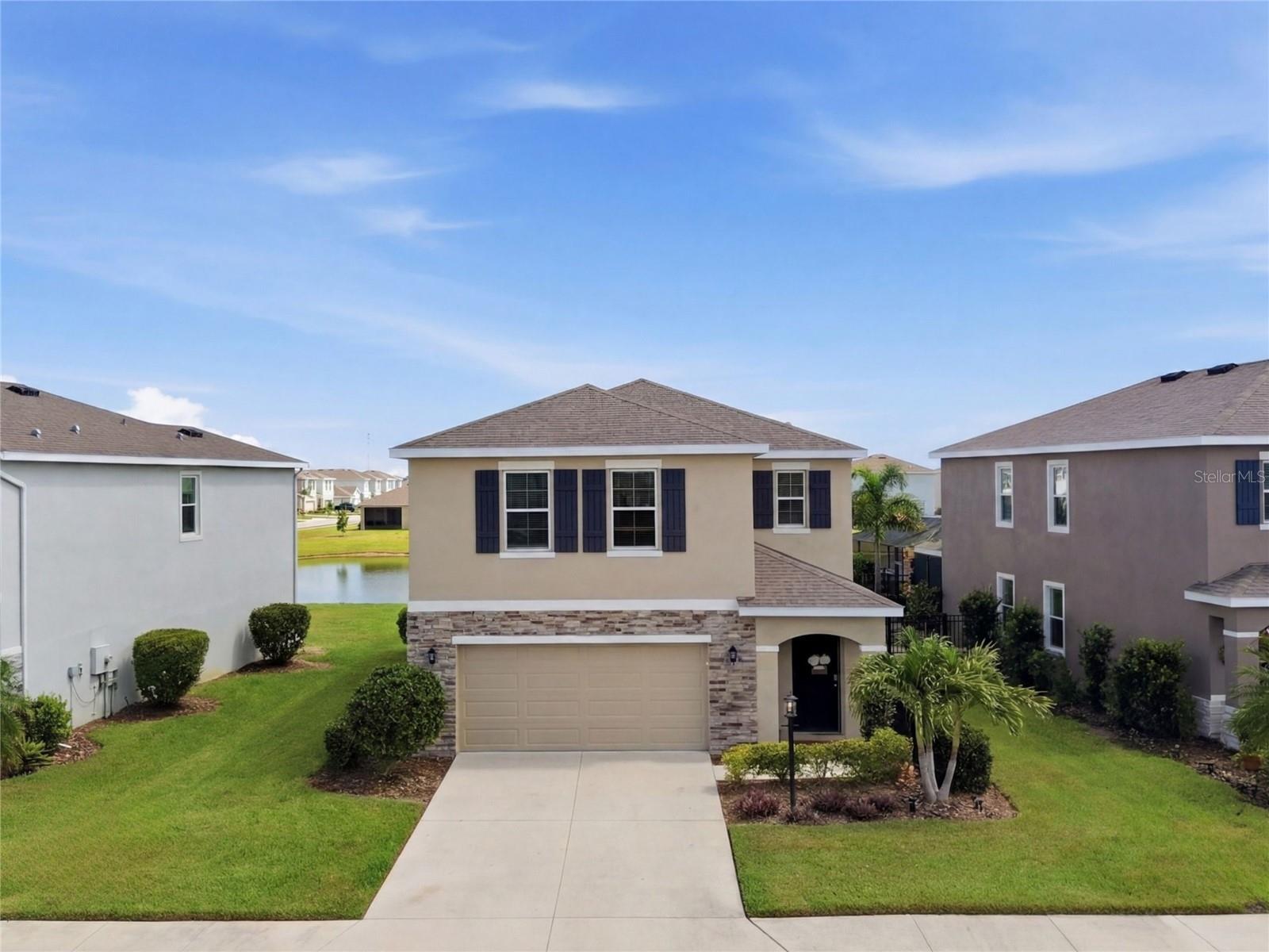 3262 HILLTOP CIR, BRADENTON, FL