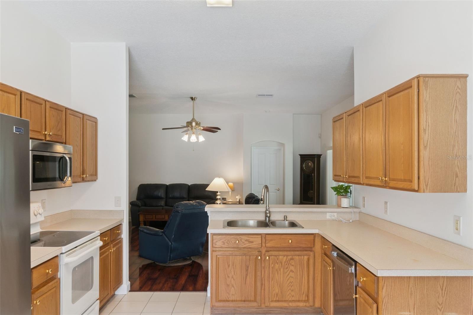 1094 GOLF POINT LOOP, APOPKA, FL — photo 7