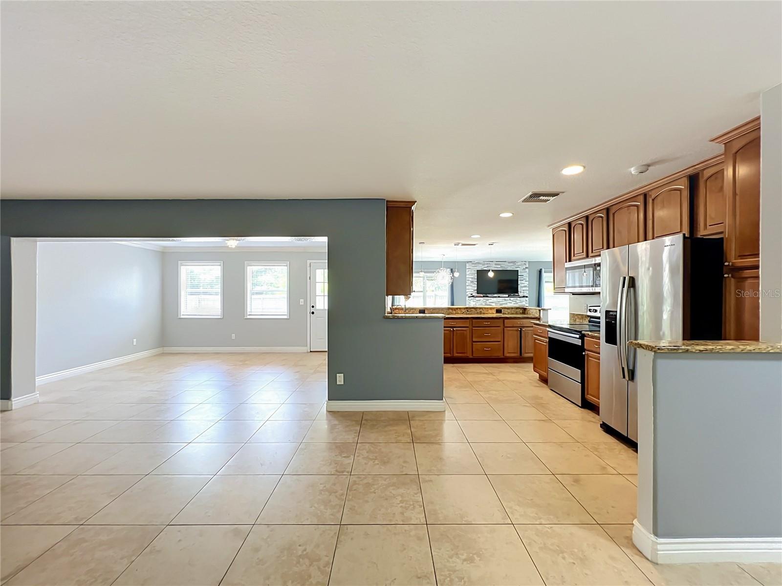 6193 VALERIAN BLVD, ORLANDO, FL — photo 8
