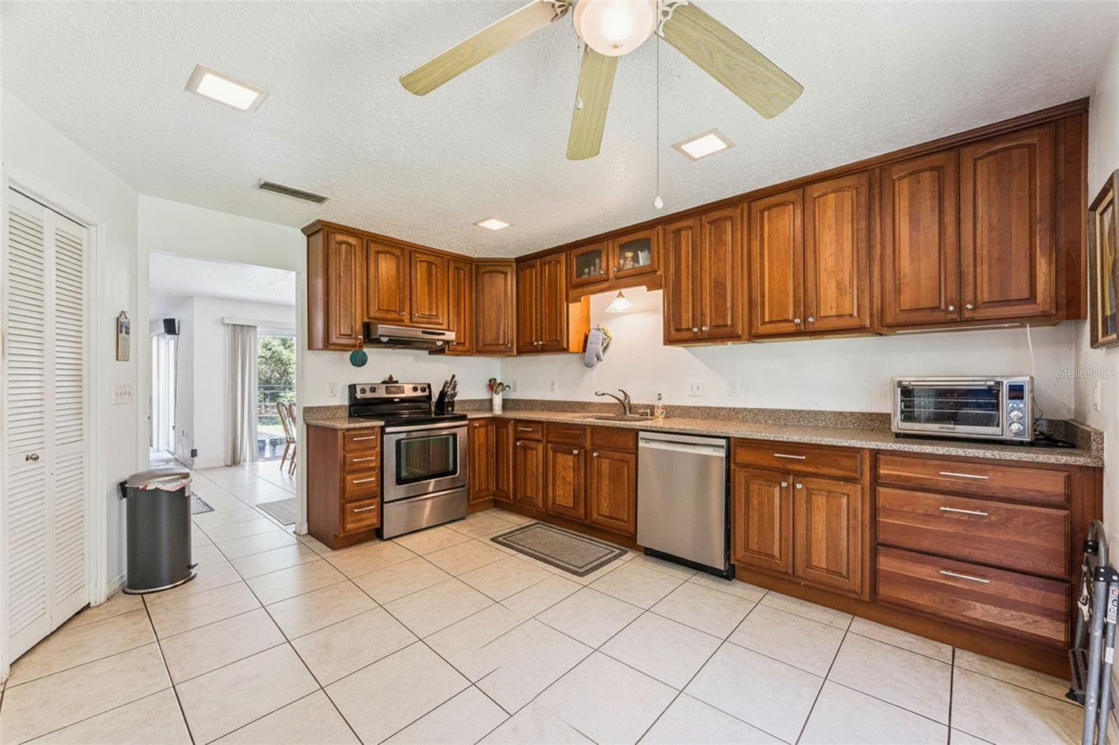 5450 ALLEN ST, MIMS, FL — photo 16