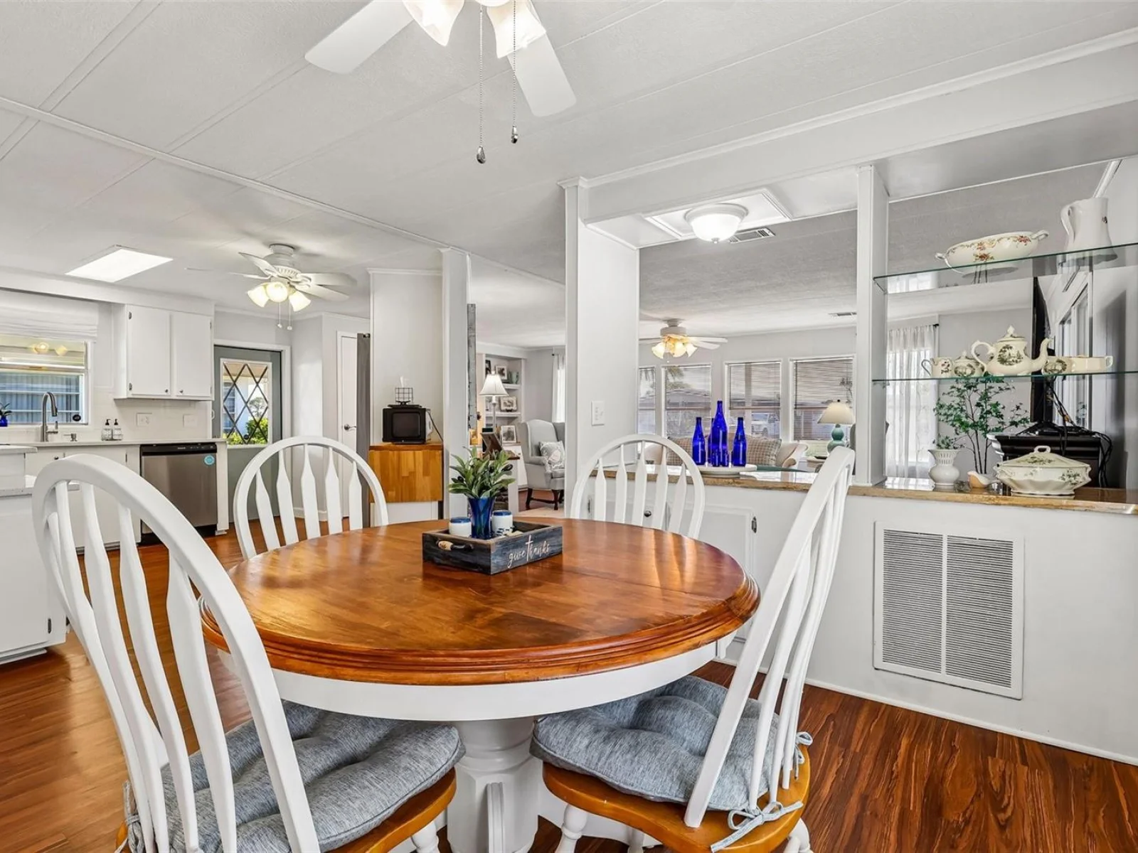1433 APACHE CIR, TAVARES, FL — photo 13