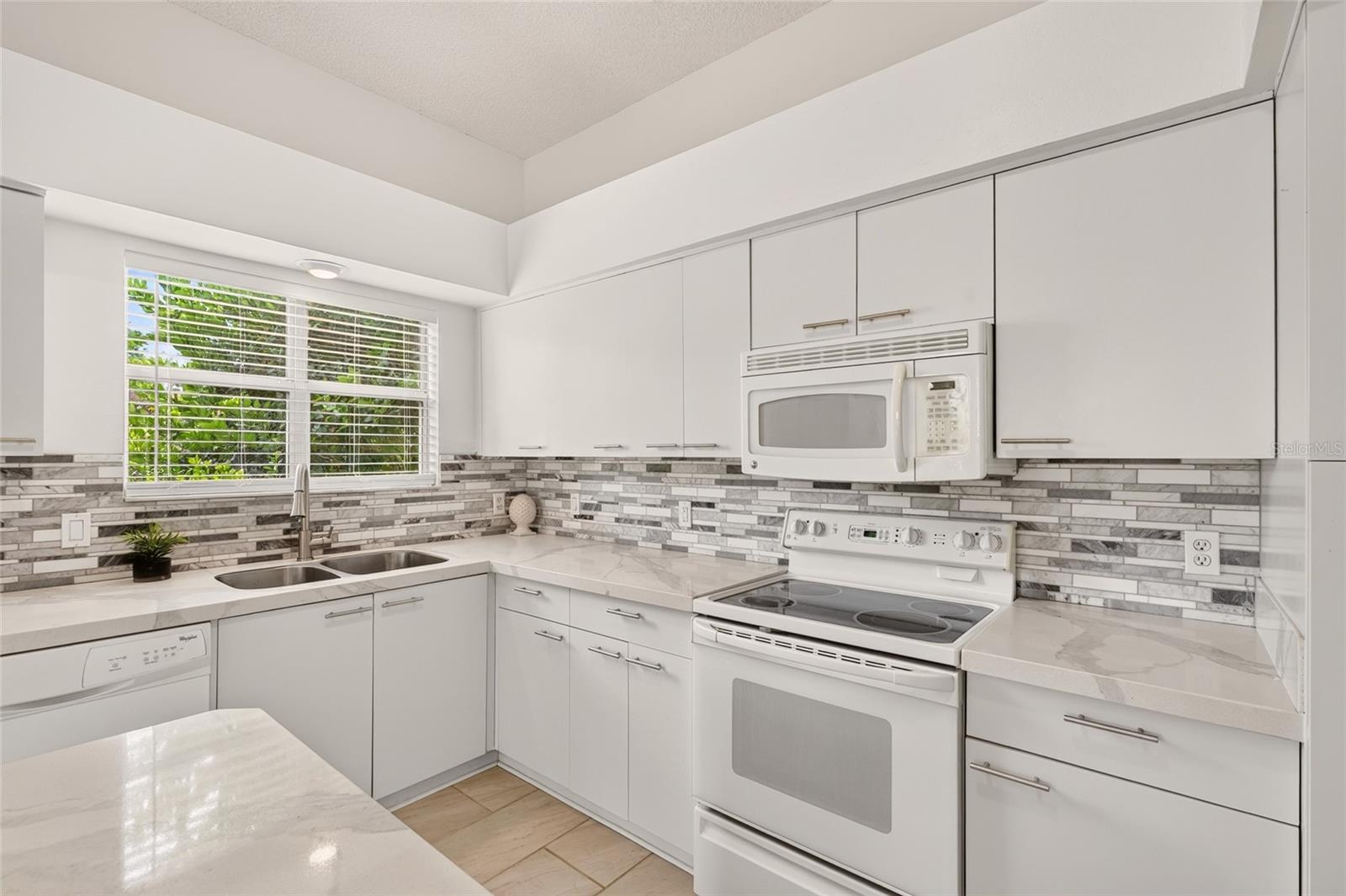 1101 MONTEREY LN, THE VILLAGES, FL — photo 27
