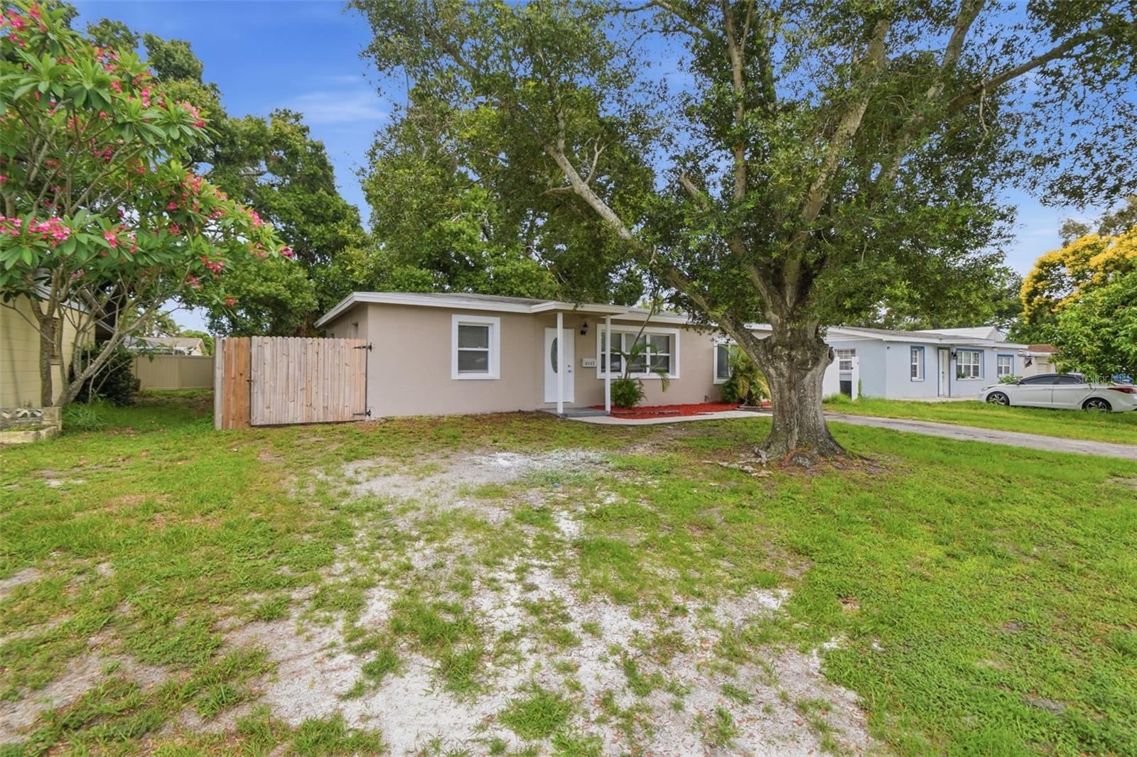 8331 55TH ST N, PINELLAS PARK, FL — photo 2