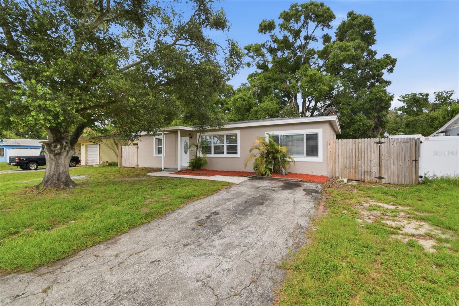 8331 55TH ST N, PINELLAS PARK, FL — photo 3