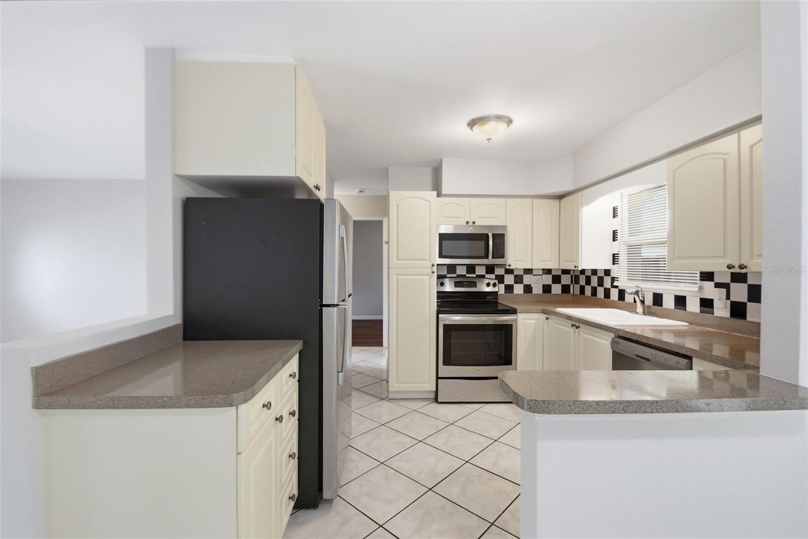 8331 55TH ST N, PINELLAS PARK, FL — photo 19
