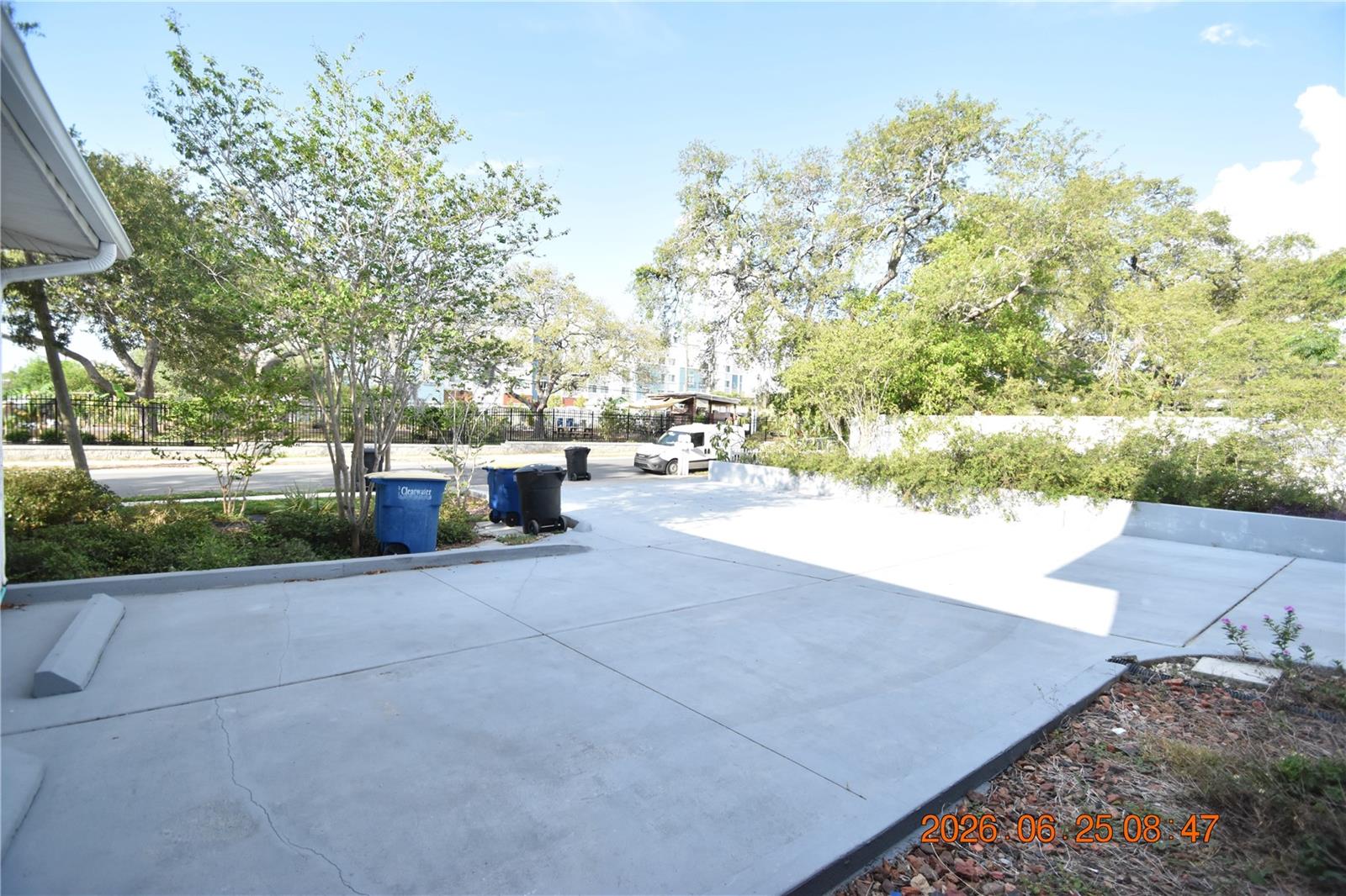 1254 GROVE ST #B, CLEARWATER, FL — photo 2