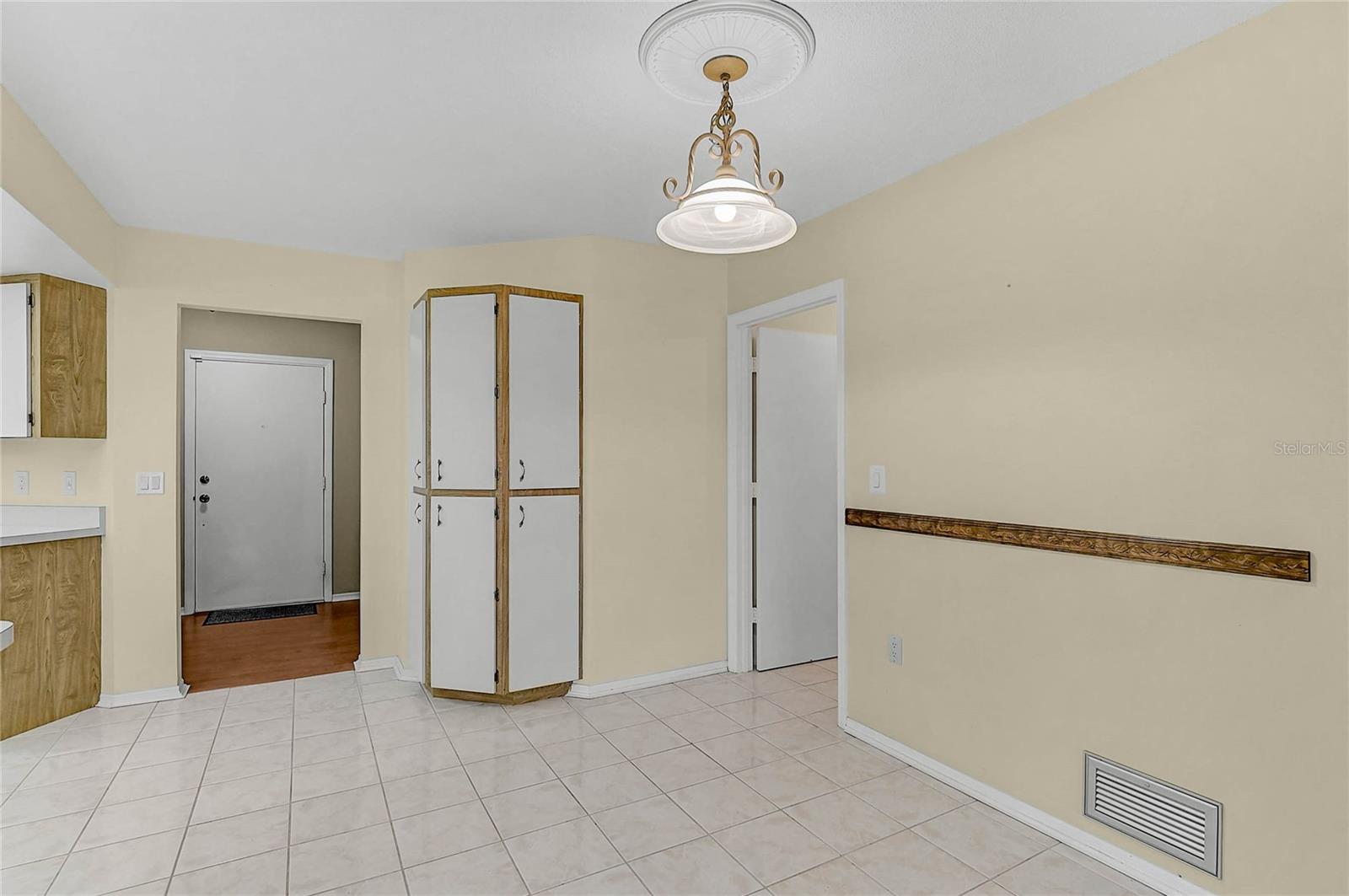 5852 LINCOLN RD, VENICE, FL — photo 10