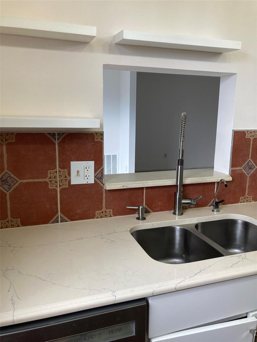 7975 58TH AVE N #408, ST PETERSBURG, FL — photo 9