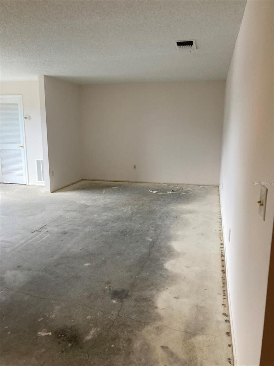 7975 58TH AVE N #408, ST PETERSBURG, FL — photo 18