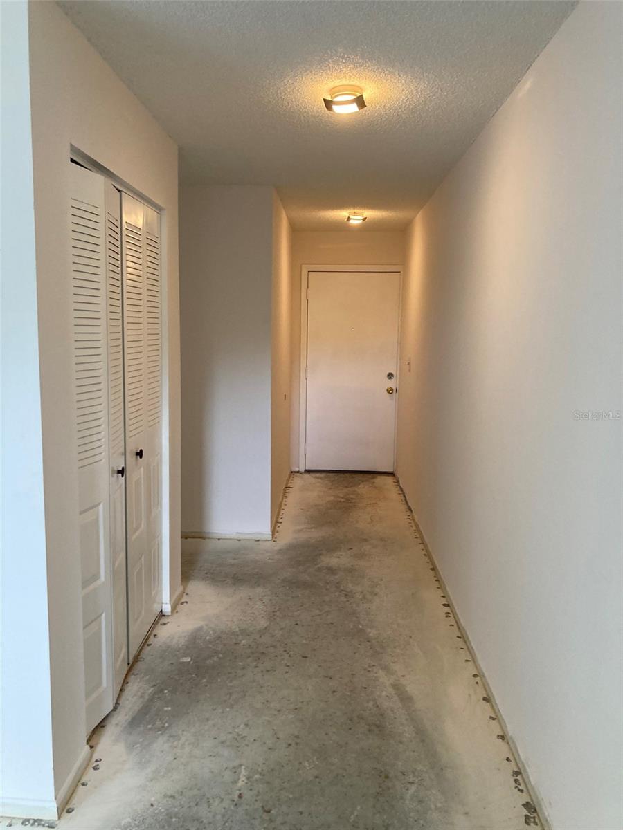 7975 58TH AVE N #408, ST PETERSBURG, FL — photo 32
