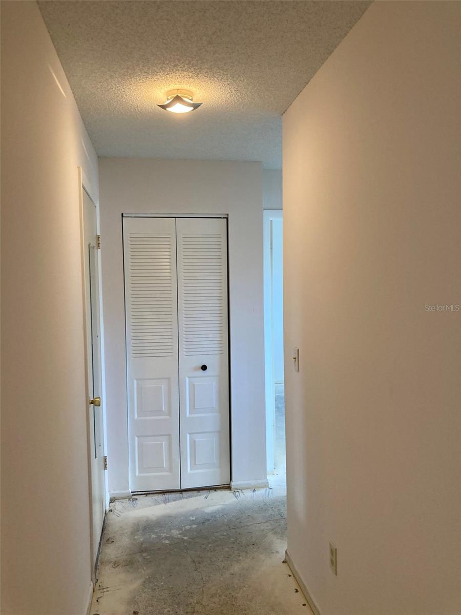 7975 58TH AVE N #408, ST PETERSBURG, FL — photo 34