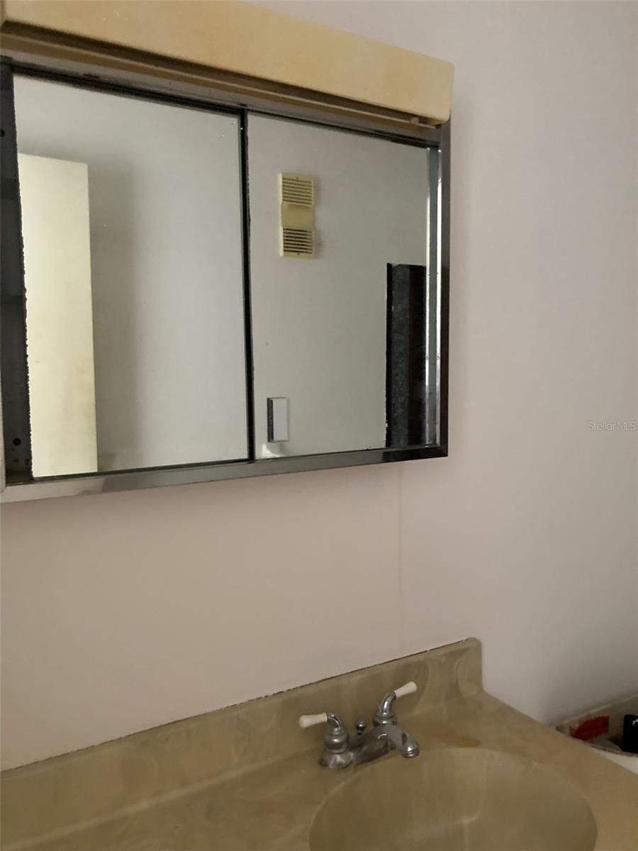 7975 58TH AVE N #408, ST PETERSBURG, FL — photo 46