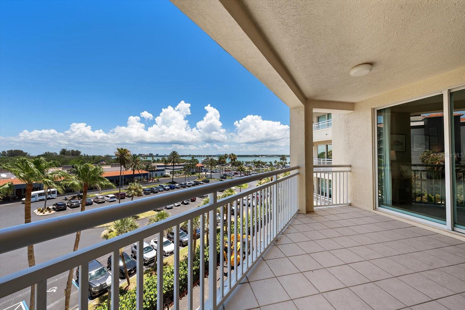 1170 GULF BLVD #404, CLEARWATER BEACH, FL — photo 34