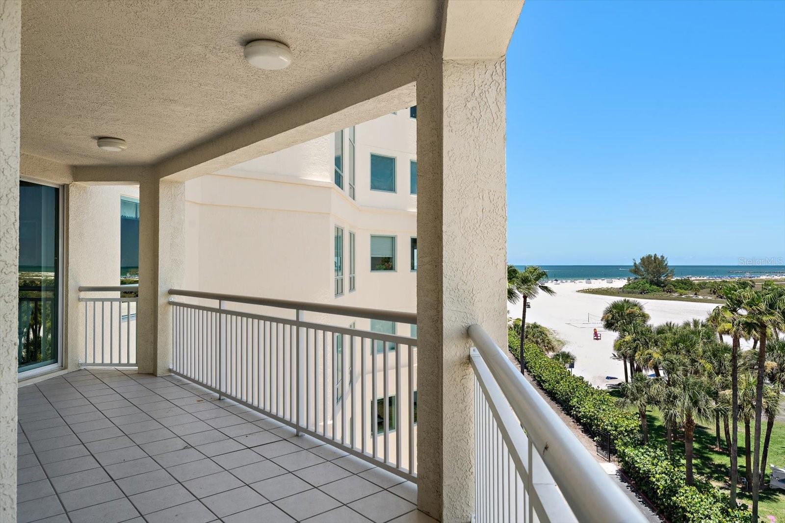 1170 GULF BLVD #404, CLEARWATER BEACH, FL — photo 36
