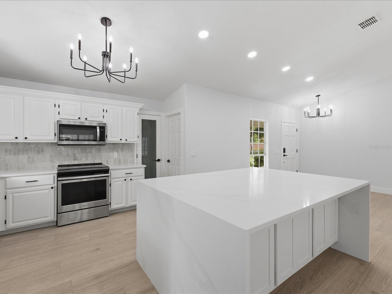 505 LAKE CHARM DR, OVIEDO, FL — photo 11