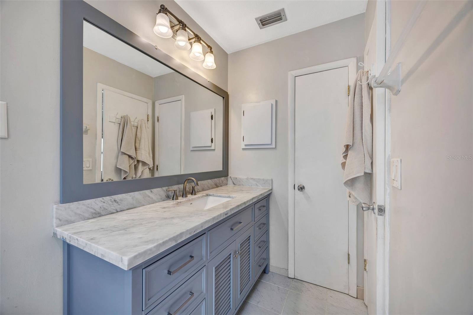 4608 SOUTHBREEZE DR, TAMPA, FL — photo 19
