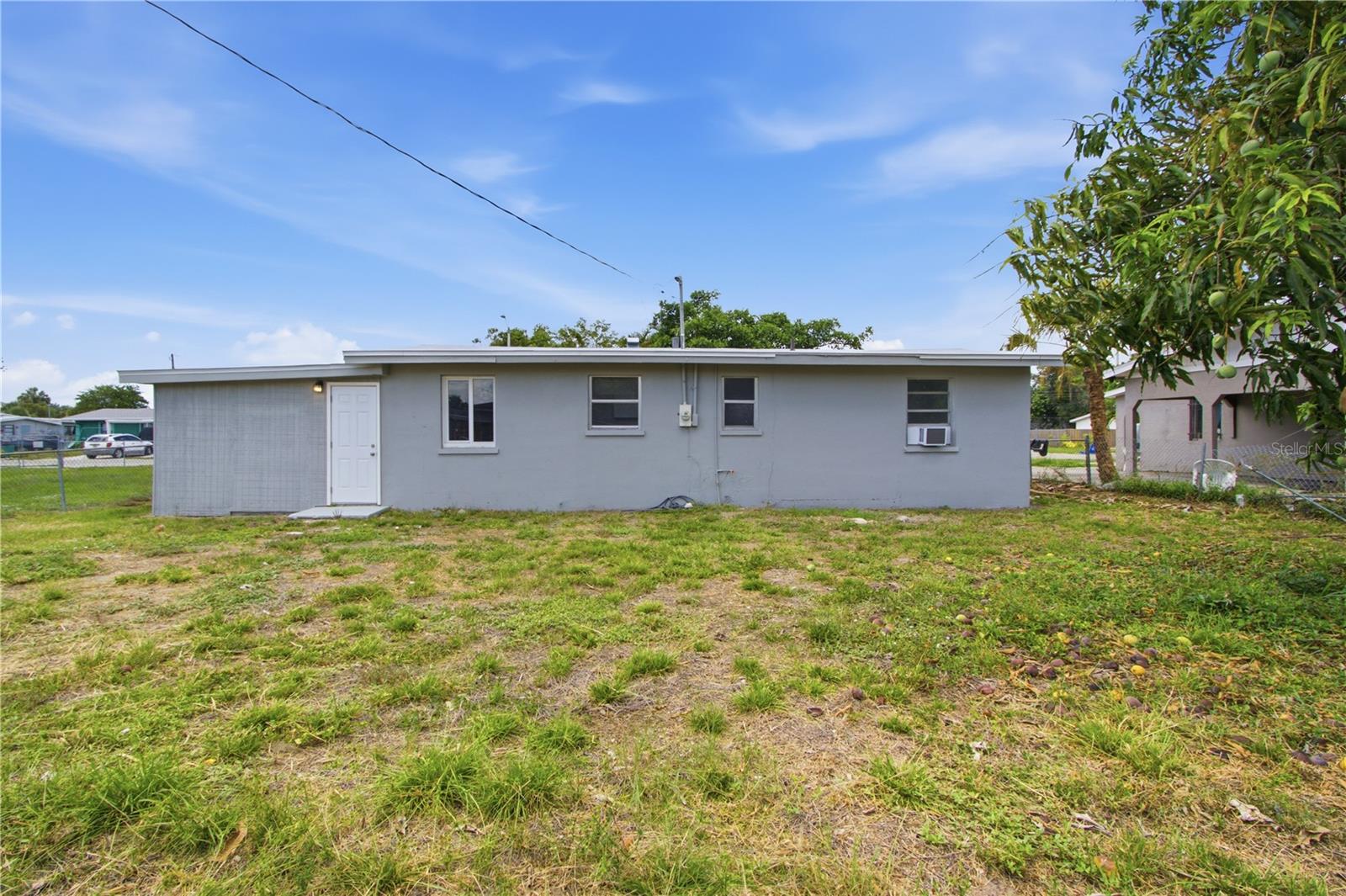 1629 PAWNEE ST, FORT MYERS, FL — photo 29