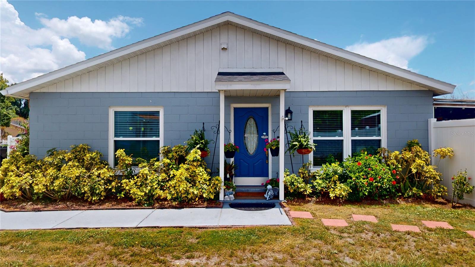 1215 COOLMONT DR, BRANDON, FL