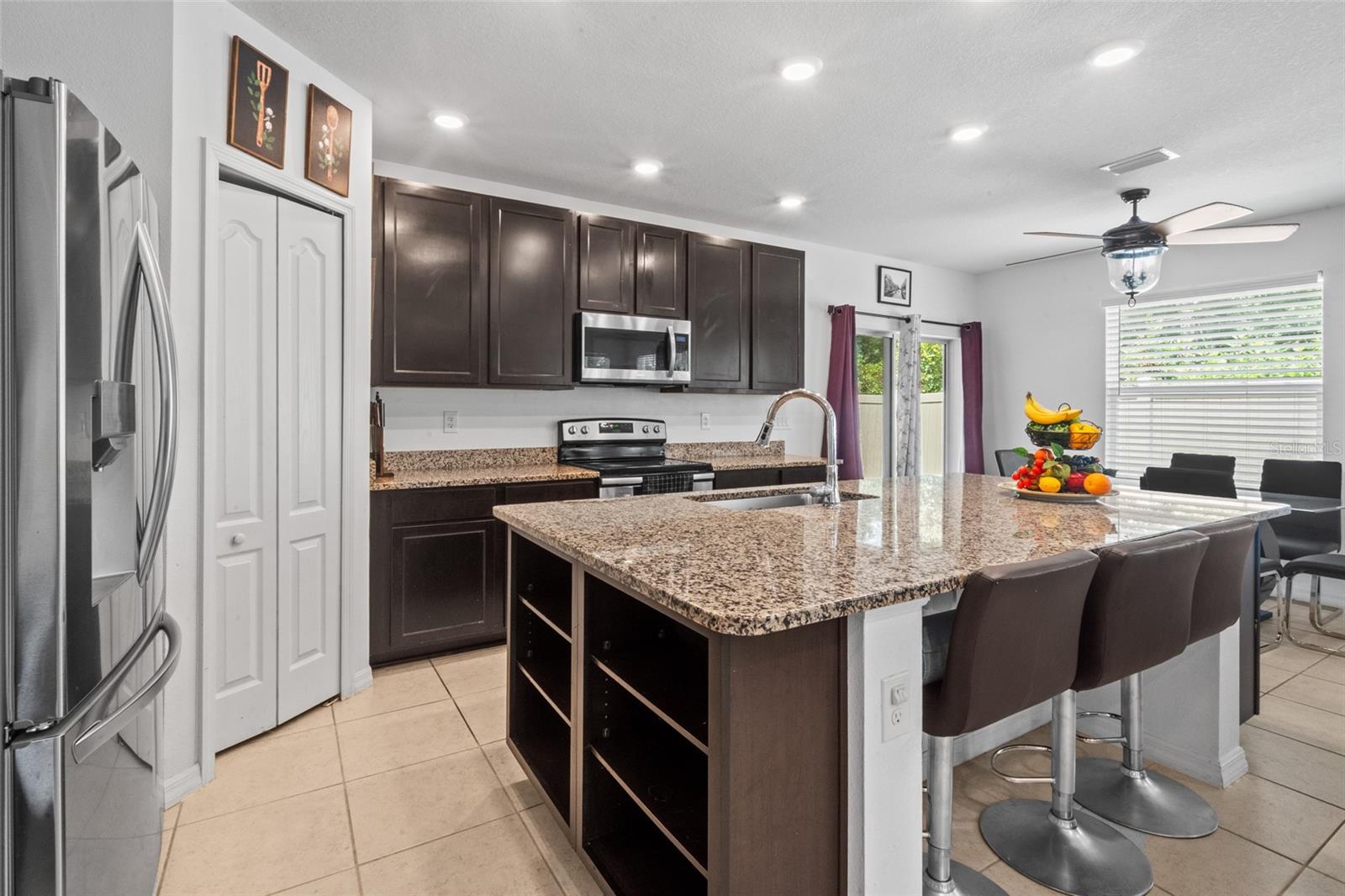 672 NW 247TH TERR, NEWBERRY, FL — photo 6
