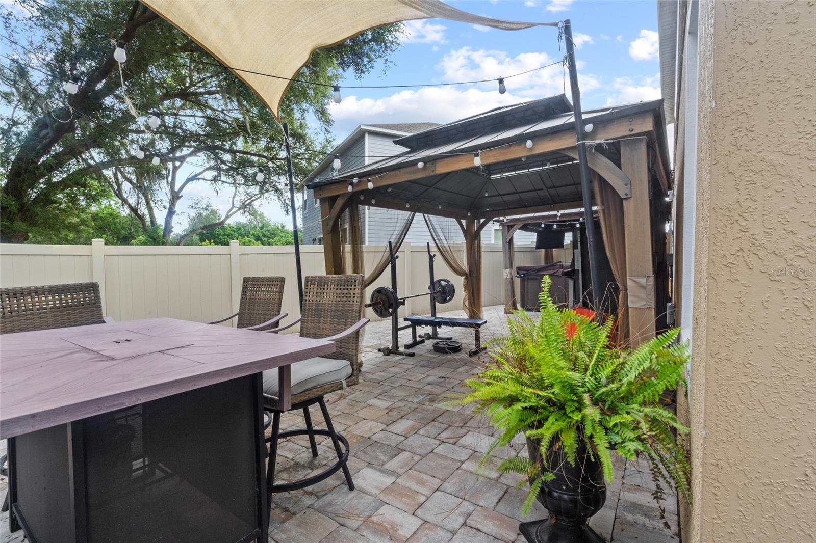 672 NW 247TH TERR, NEWBERRY, FL — photo 33