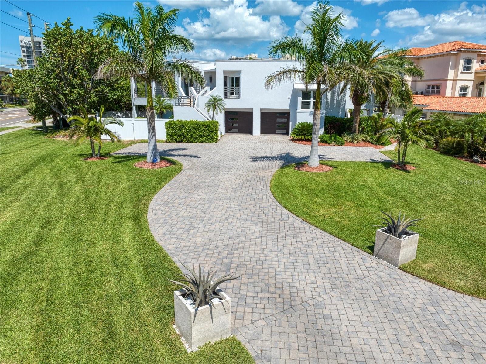 101 HARRISON AVE, BELLEAIR BEACH, FL — photo 2