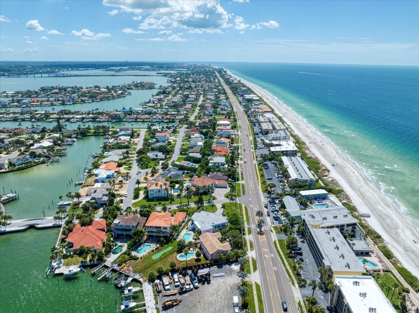 101 HARRISON AVE, BELLEAIR BEACH, FL — photo 5