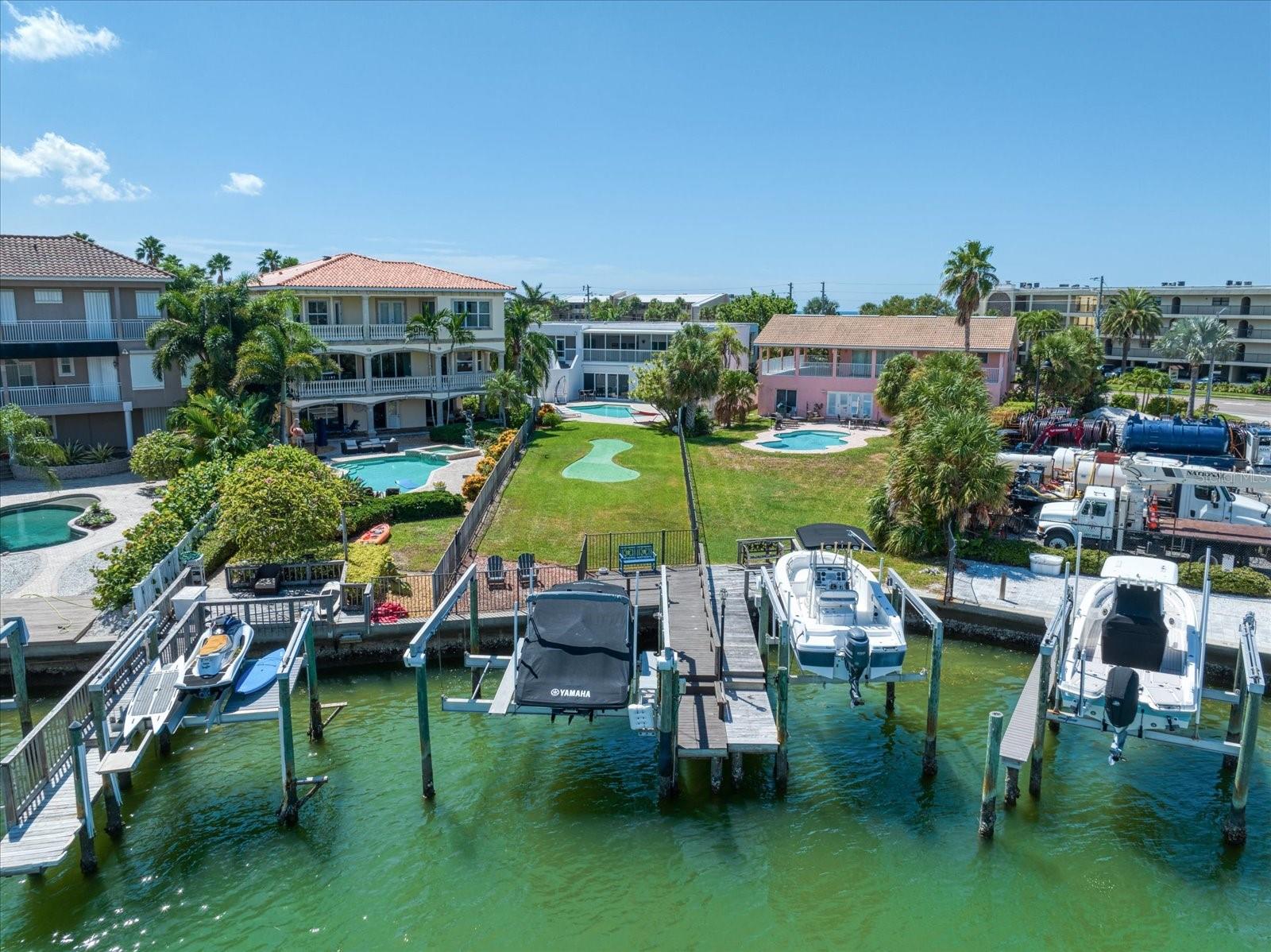 101 HARRISON AVE, BELLEAIR BEACH, FL — photo 9