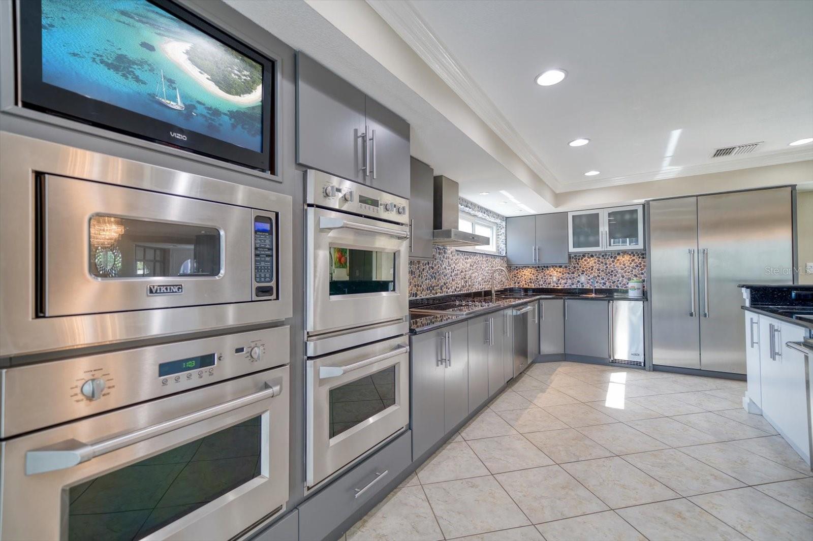 101 HARRISON AVE, BELLEAIR BEACH, FL — photo 27